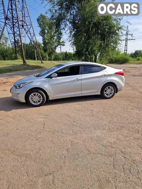 Седан Hyundai Elantra 2013 1.59 л. Ручная / Механика обл. Днепропетровская, Кривой Рог - Фото 1/9