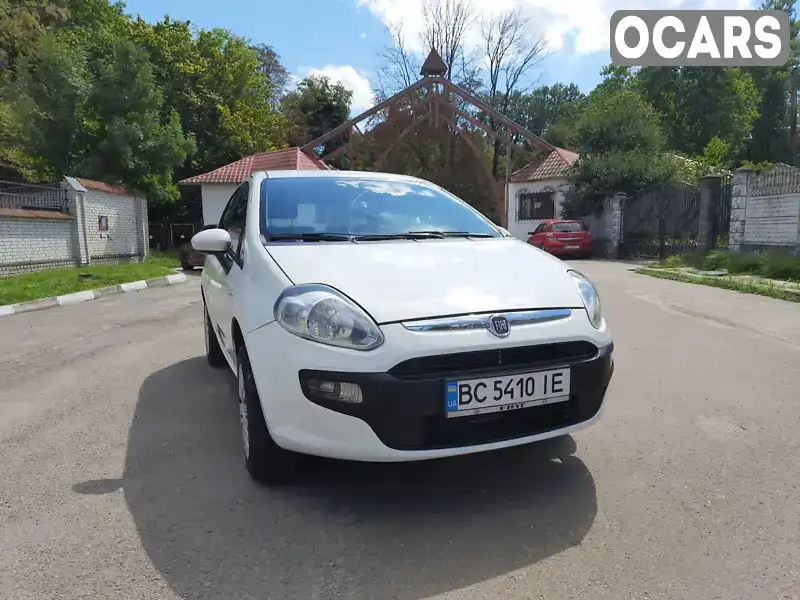 Хэтчбек Fiat Punto 2010 1.37 л. Ручная / Механика обл. Львовская, Стрый - Фото 1/18