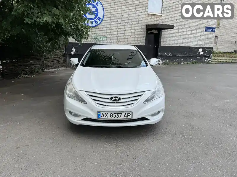 Седан Hyundai Sonata 2012 2 л. Ручная / Механика обл. Харьковская, Харьков - Фото 1/21