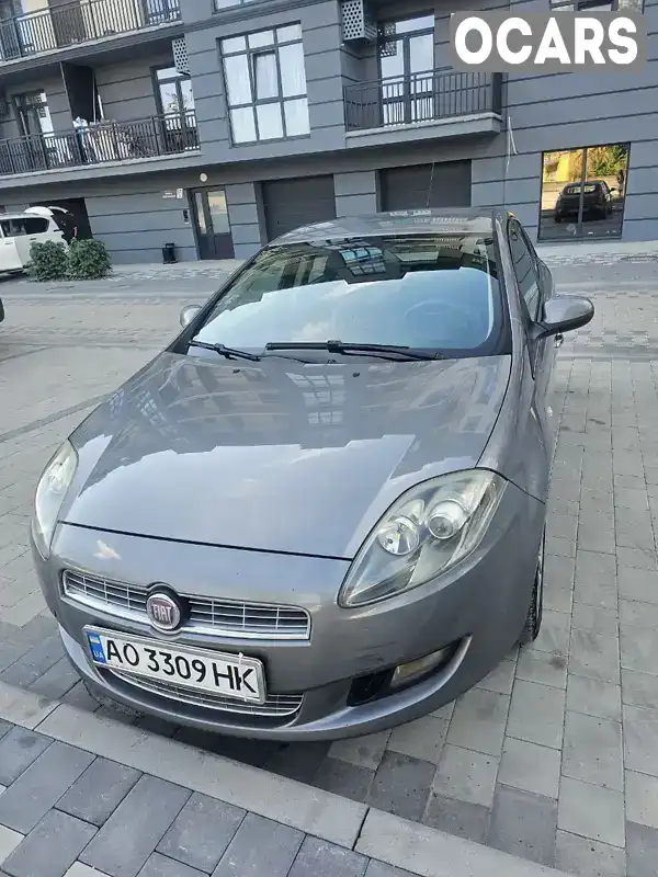 Хэтчбек Fiat Bravo 2011 1.6 л. Робот обл. Закарпатская, Ужгород - Фото 1/9