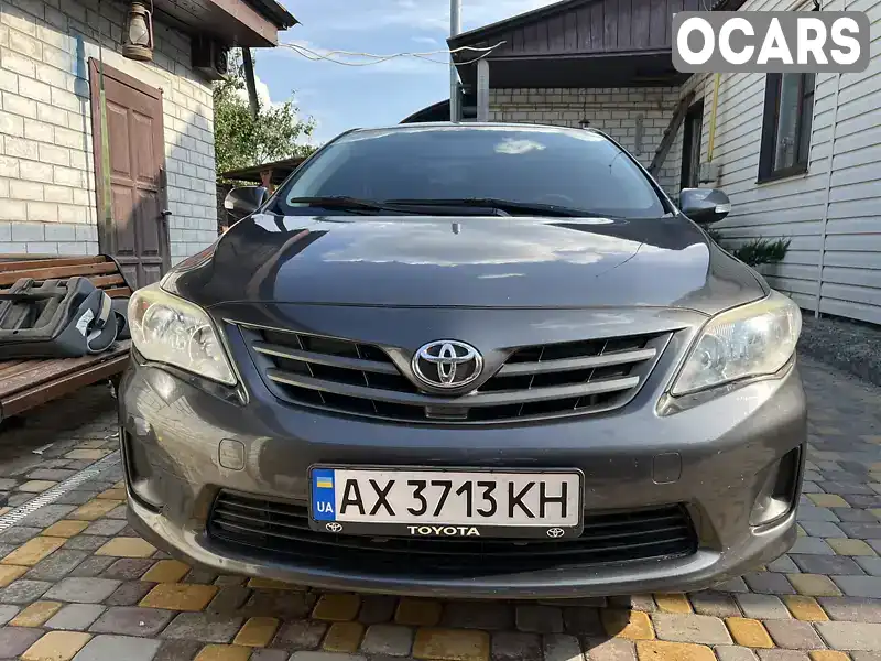 Седан Toyota Corolla 2012 1.6 л. Ручная / Механика обл. Харьковская, Харьков - Фото 1/14