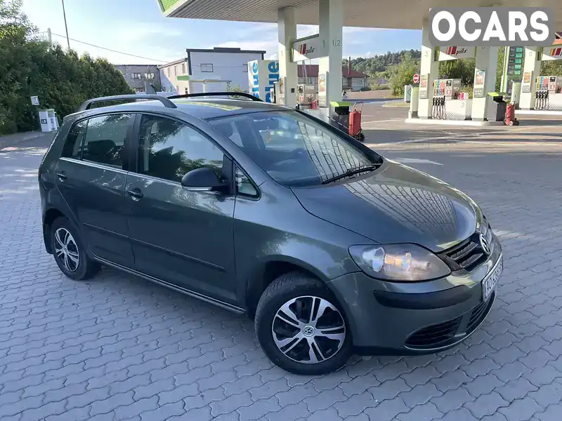 Хетчбек Volkswagen Golf Plus 2008 1.9 л. Ручна / Механіка обл. Закарпатська, Тячів - Фото 1/21