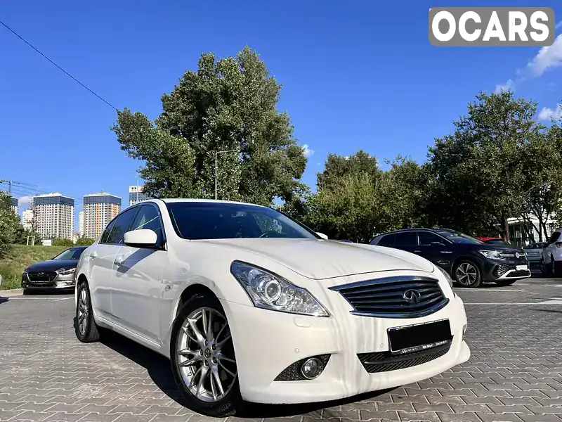 Седан Infiniti G25 2013 2.5 л. Варіатор обл. Київська, Київ - Фото 1/17