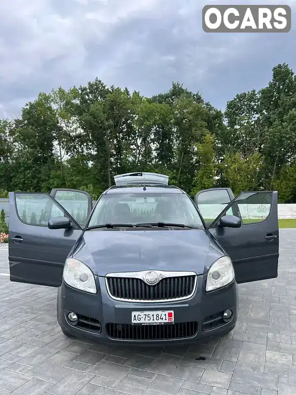 Микровэн Skoda Roomster 2009 1.4 л. Ручная / Механика обл. Волынская, Луцк - Фото 1/21