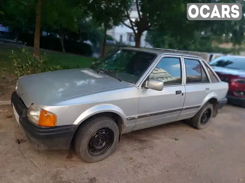 Хетчбек Ford Escort 1988 1.4 л. Ручна / Механіка обл. Житомирська, Бердичів - Фото 1/7