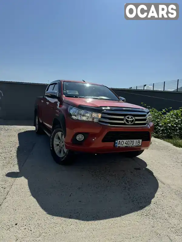 Пикап Toyota Hilux 2016 2.8 л. Автомат обл. Закарпатская, Тячев - Фото 1/17