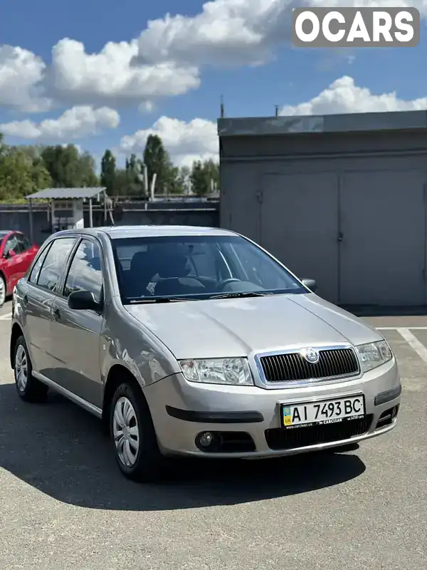 Хэтчбек Skoda Fabia 2007 1.2 л. Ручная / Механика обл. Киевская, Киев - Фото 1/21