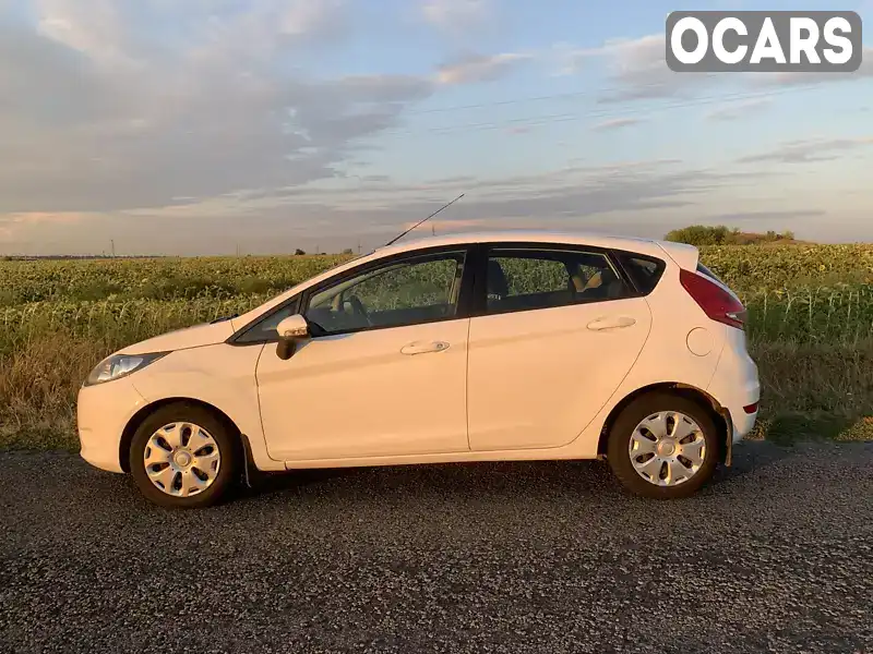 Хэтчбек Ford Fiesta 2011 1.39 л. Ручная / Механика обл. Одесская, Одесса - Фото 1/21