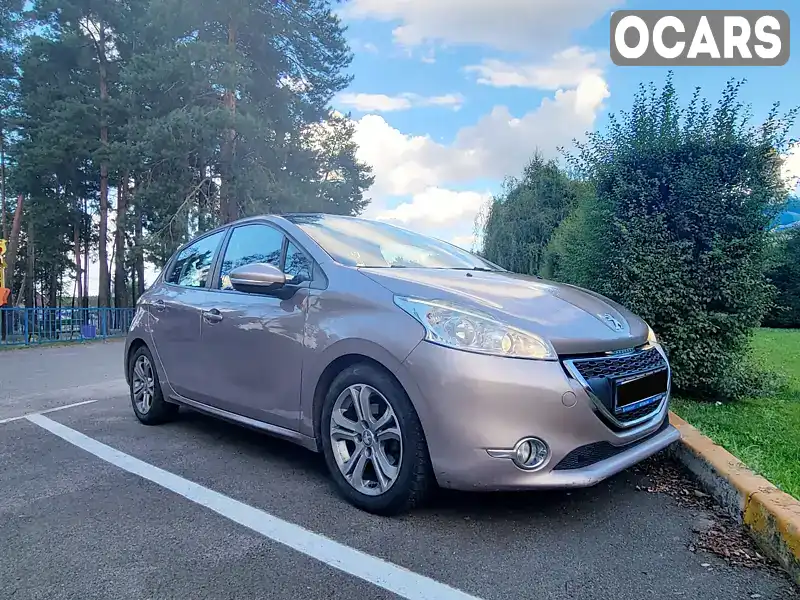 Хетчбек Peugeot 208 2013 1.6 л. Автомат обл. Київська, Київ - Фото 1/12