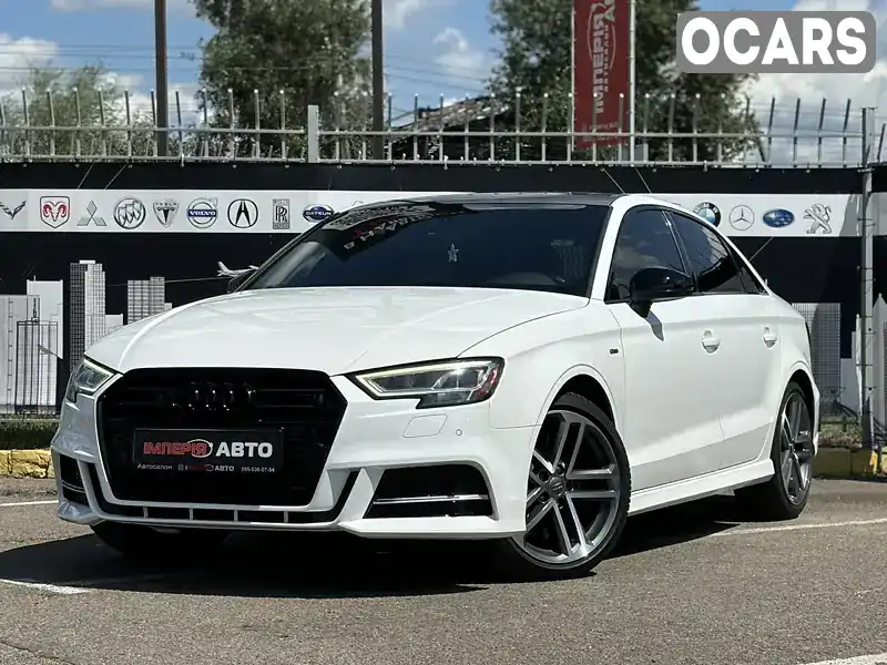 Седан Audi A3 2019 2 л. Автомат обл. Київська, Київ - Фото 1/21