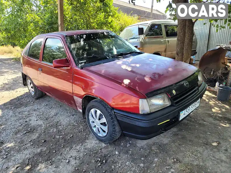 Хэтчбек Opel Kadett 1989 1.6 л. Ручная / Механика обл. Днепропетровская, location.city.marianske - Фото 1/21