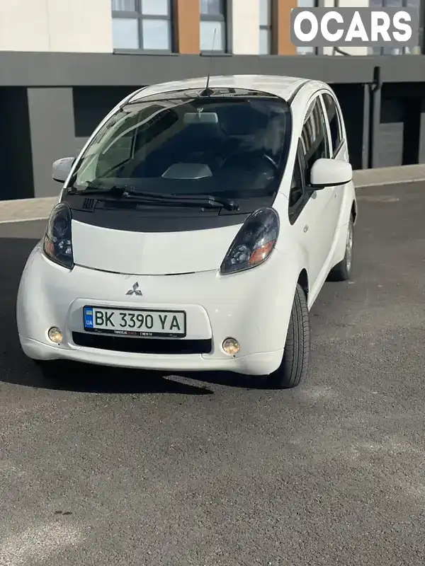 Хэтчбек Mitsubishi i-MiEV 2010 null_content л. обл. Ровенская, Ровно - Фото 1/9