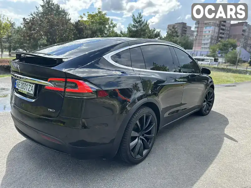 Позашляховик / Кросовер Tesla Model X 2018 null_content л. обл. Дніпропетровська, Дніпро (Дніпропетровськ) - Фото 1/21