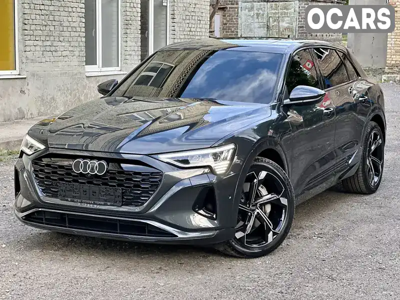 Позашляховик / Кросовер Audi Q8 e-tron 2023 null_content л. обл. Київська, Київ - Фото 1/21