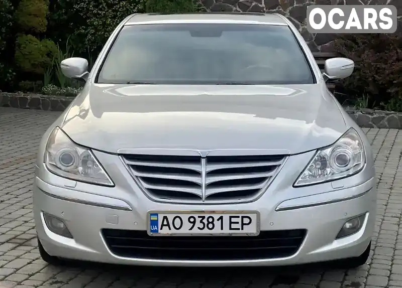 Седан Hyundai Genesis 2008 3.78 л. Автомат обл. Закарпатська, Ужгород - Фото 1/8