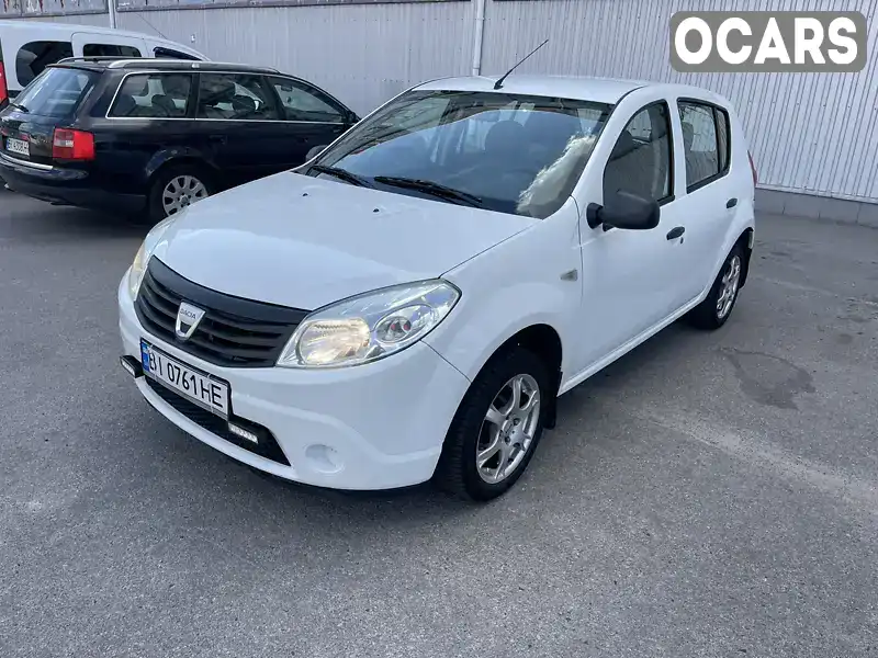 Хэтчбек Dacia Sandero 2009 1.39 л. Ручная / Механика обл. Полтавская, Полтава - Фото 1/21