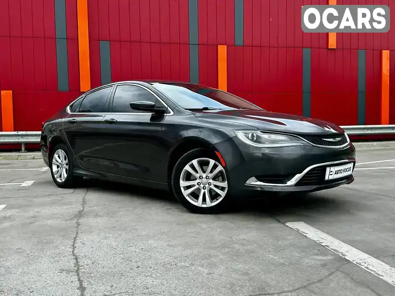 Седан Chrysler 200 2015 2.36 л. Автомат обл. Київська, Київ - Фото 1/21