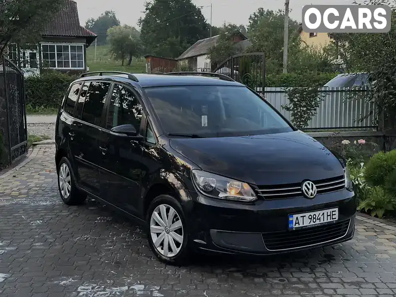 Минивэн Volkswagen Touran 2011 1.97 л. Ручная / Механика обл. Ивано-Франковская, Коломыя - Фото 1/21