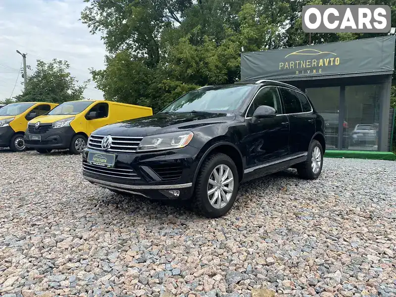 Позашляховик / Кросовер Volkswagen Touareg 2015 3.6 л. Автомат обл. Рівненська, Рівне - Фото 1/21