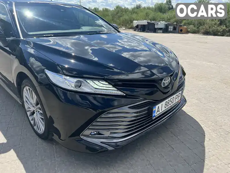 Седан Toyota Camry 2019 2.49 л. Вариатор обл. Киевская, Ирпень - Фото 1/19