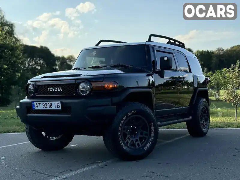 Позашляховик / Кросовер Toyota FJ Cruiser 2011 3.97 л. Автомат обл. Івано-Франківська, Івано-Франківськ - Фото 1/21