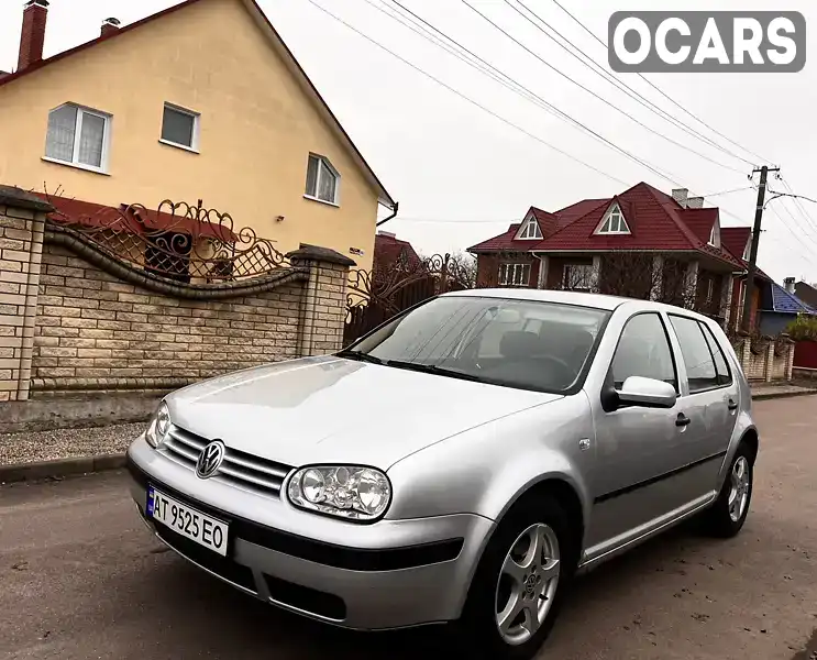 Хэтчбек Volkswagen Golf 2002 1.6 л. Автомат обл. Ивано-Франковская, Ивано-Франковск - Фото 1/17