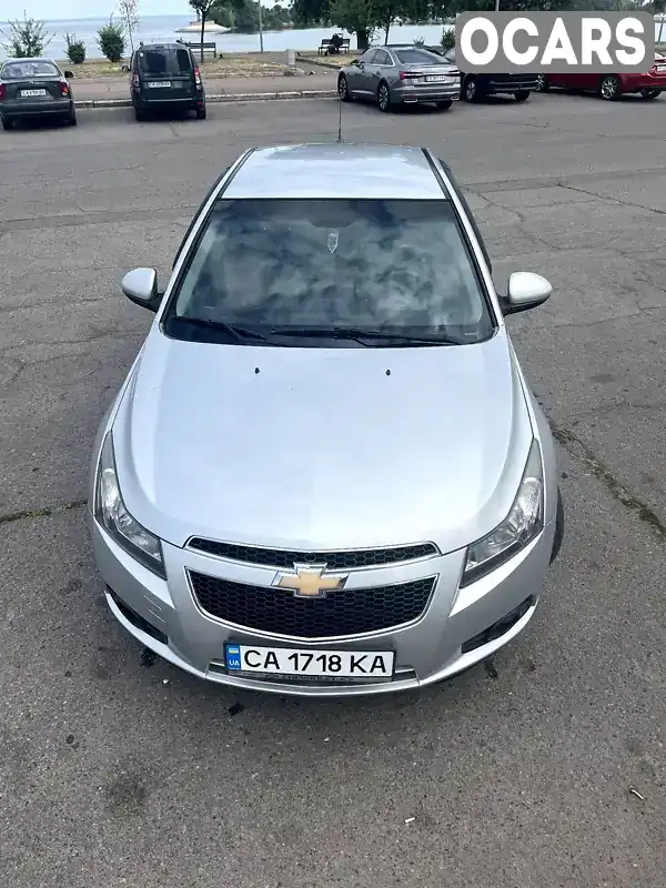 Седан Chevrolet Cruze 2011 1.6 л. Ручна / Механіка обл. Черкаська, Черкаси - Фото 1/21