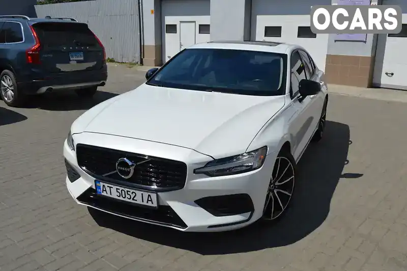 Седан Volvo S60 2020 1.97 л. Автомат обл. Ивано-Франковская, Ивано-Франковск - Фото 1/21