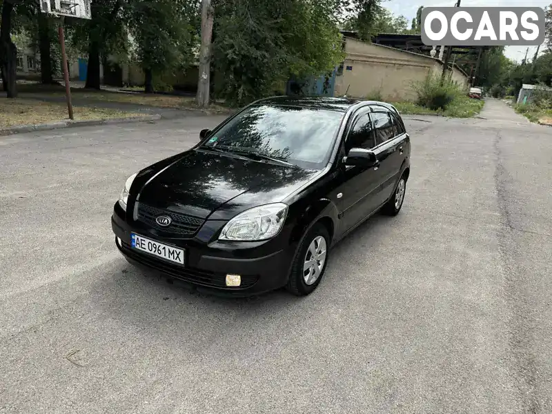 Хэтчбек Kia Rio 2008 1.4 л. Ручная / Механика обл. Днепропетровская, Днепр (Днепропетровск) - Фото 1/21