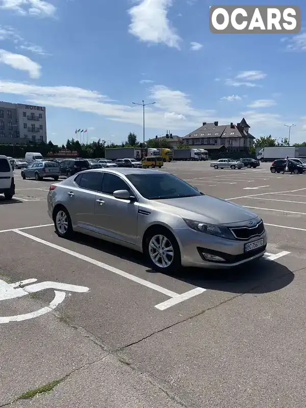 Седан Kia Optima 2012 2.36 л. Автомат обл. Львівська, Львів - Фото 1/11