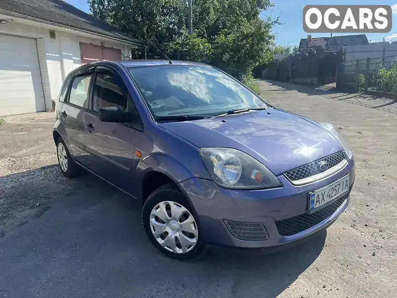 Хетчбек Ford Fiesta 2006 1.3 л. Ручна / Механіка обл. Рівненська, Острог - Фото 1/21