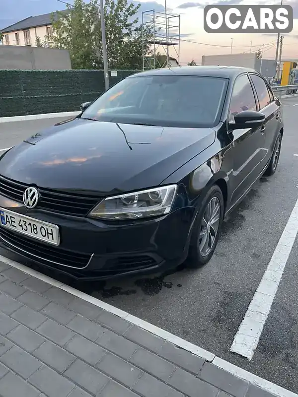 Седан Volkswagen Jetta 2013 2.5 л. Автомат обл. Дніпропетровська, Кривий Ріг - Фото 1/21