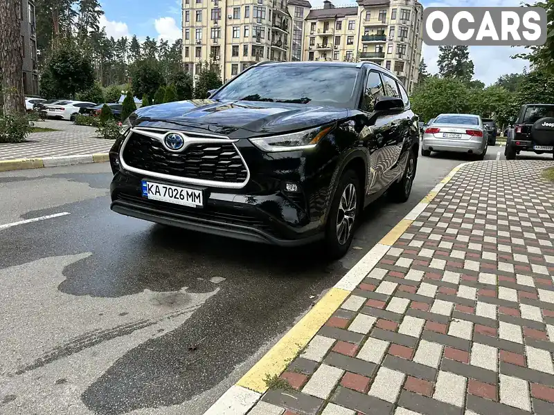 Внедорожник / Кроссовер Toyota Highlander 2022 2.49 л. Автомат обл. Киевская, Киев - Фото 1/21