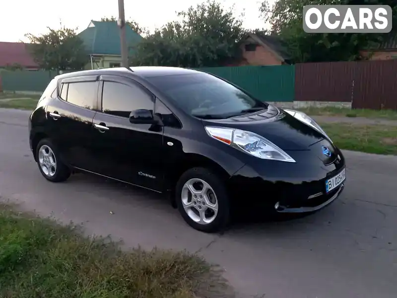 Хэтчбек Nissan Leaf 2012 null_content л. Ручная / Механика обл. Полтавская, Миргород - Фото 1/21