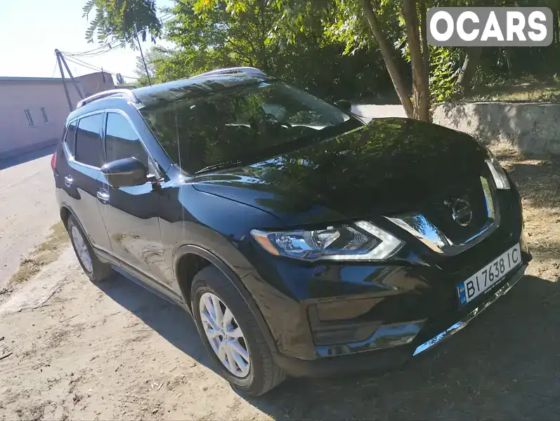 Позашляховик / Кросовер Nissan Rogue 2017 2.49 л. Варіатор обл. Полтавська, Полтава - Фото 1/11