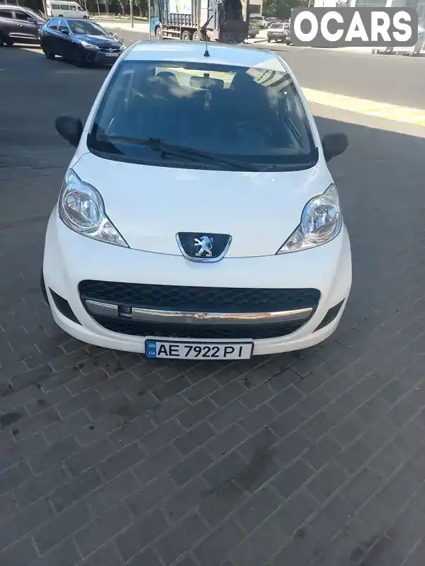 Хетчбек Peugeot 107 2011 1 л. Ручна / Механіка обл. Дніпропетровська, Дніпро (Дніпропетровськ) - Фото 1/7