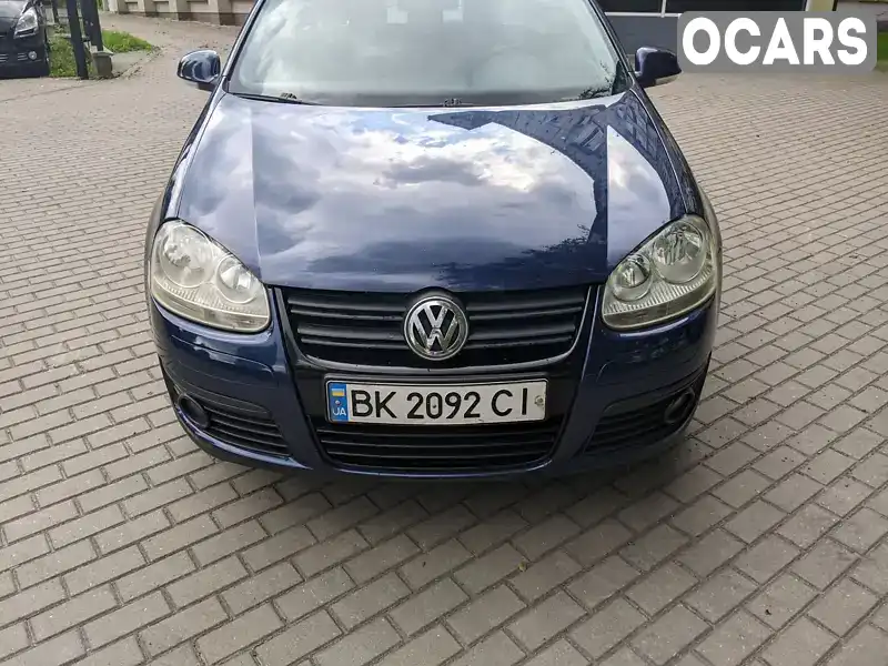 Седан Volkswagen Jetta 2006 1.9 л. Ручная / Механика обл. Ровенская, Ровно - Фото 1/21