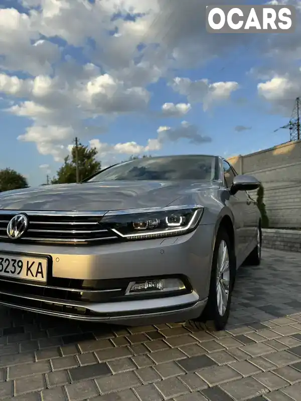 Седан Volkswagen Passat 2018 2 л. Робот обл. Днепропетровская, Павлоград - Фото 1/21