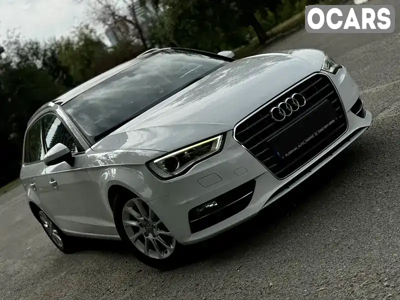 Хэтчбек Audi A3 2015 2 л. Автомат обл. Днепропетровская, Днепр (Днепропетровск) - Фото 1/21