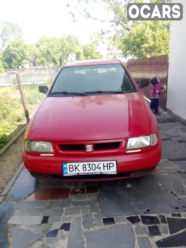 Хэтчбек SEAT Ibiza 1995 1.27 л. Ручная / Механика обл. Ровенская, Костополь - Фото 1/4