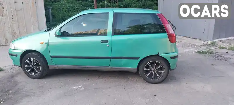 Хетчбек Fiat Punto 1997 1.1 л. Ручна / Механіка обл. Харківська, Харків - Фото 1/7