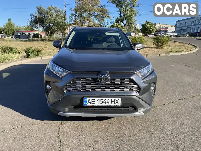 Внедорожник / Кроссовер Toyota RAV4 2020 1.99 л. Вариатор обл. Днепропетровская, Кривой Рог - Фото 1/21