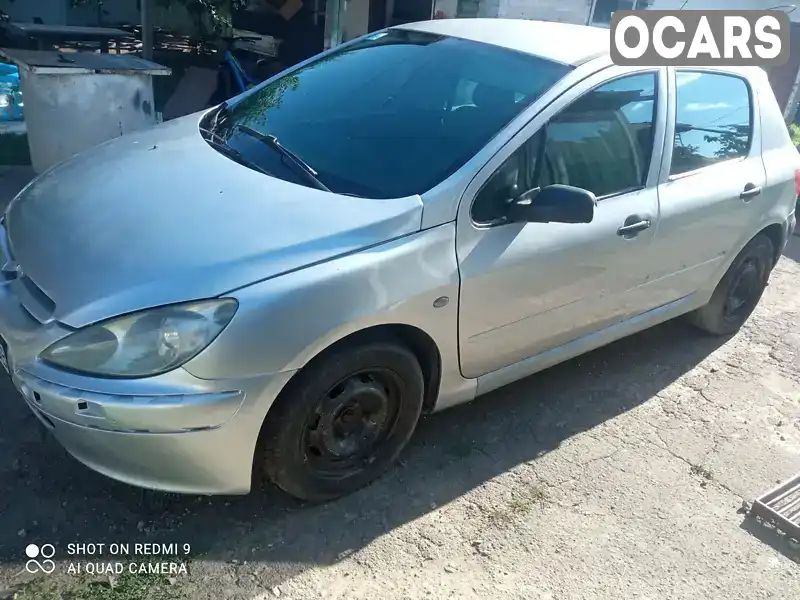 Хэтчбек Peugeot 307 2001 2 л. Ручная / Механика обл. Черкасская, Монастырище - Фото 1/8