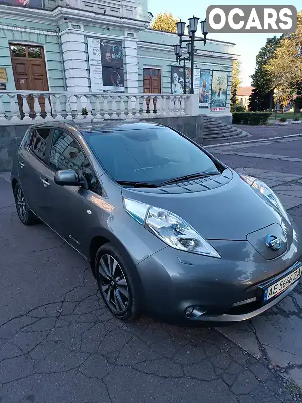 Хэтчбек Nissan Leaf 2016 null_content л. Автомат обл. Днепропетровская, Каменское (Днепродзержинск) - Фото 1/21