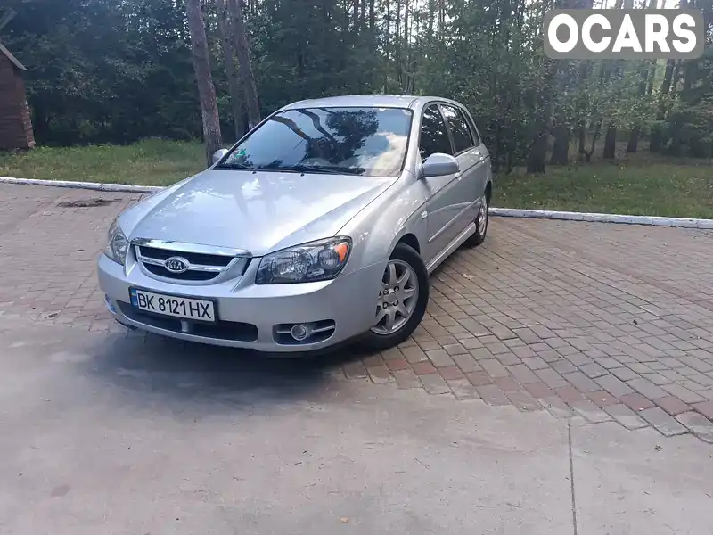 Хетчбек Kia Cerato 2006 1.6 л. Ручна / Механіка обл. Рівненська, Вараш (Кузнецовськ) - Фото 1/21