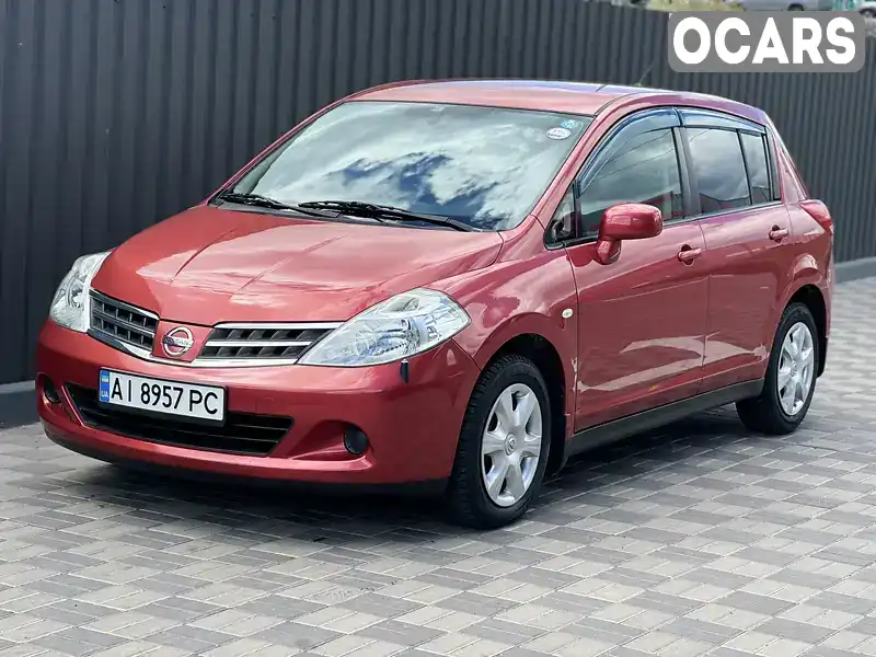 Хэтчбек Nissan TIIDA 2011 1.5 л. Автомат обл. Киевская, Киев - Фото 1/21