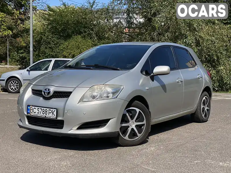 Хэтчбек Toyota Auris 2008 1.6 л. Автомат обл. Львовская, Львов - Фото 1/21