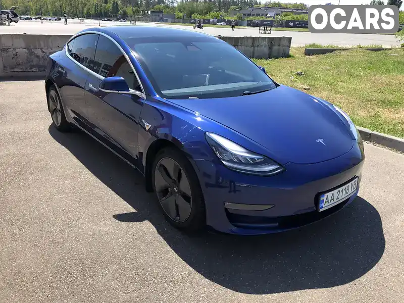 Седан Tesla Model 3 2019 null_content л. Автомат обл. Киевская, Киев - Фото 1/10