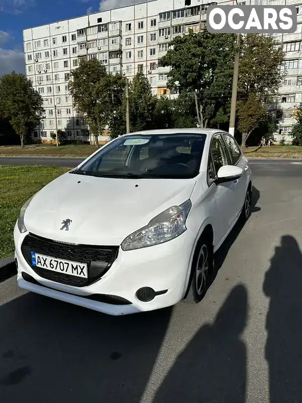 Хэтчбек Peugeot 208 2013 1 л. Ручная / Механика обл. Харьковская, Харьков - Фото 1/4