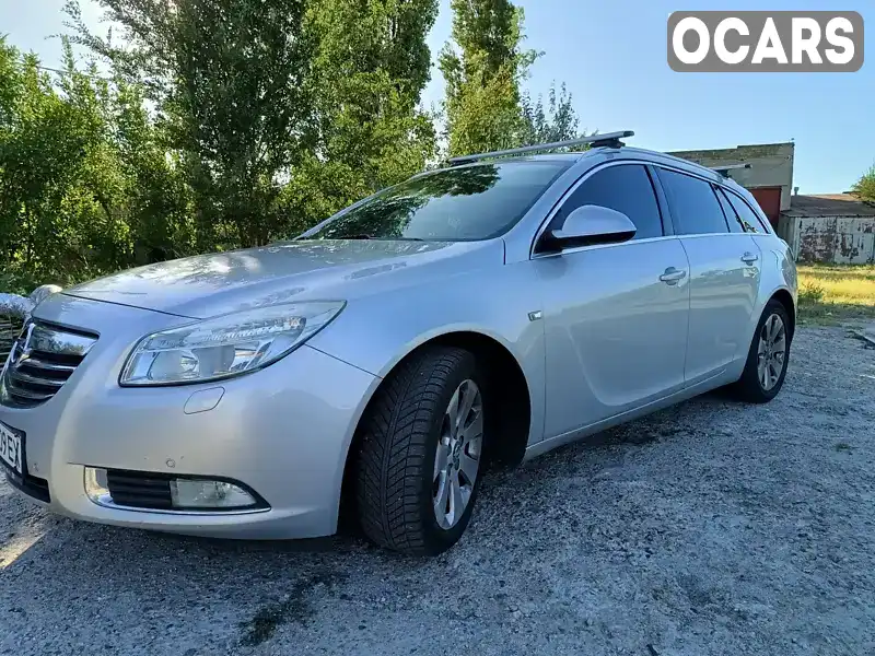 Універсал Opel Insignia 2011 1.96 л. Ручна / Механіка обл. Миколаївська, Миколаїв - Фото 1/16